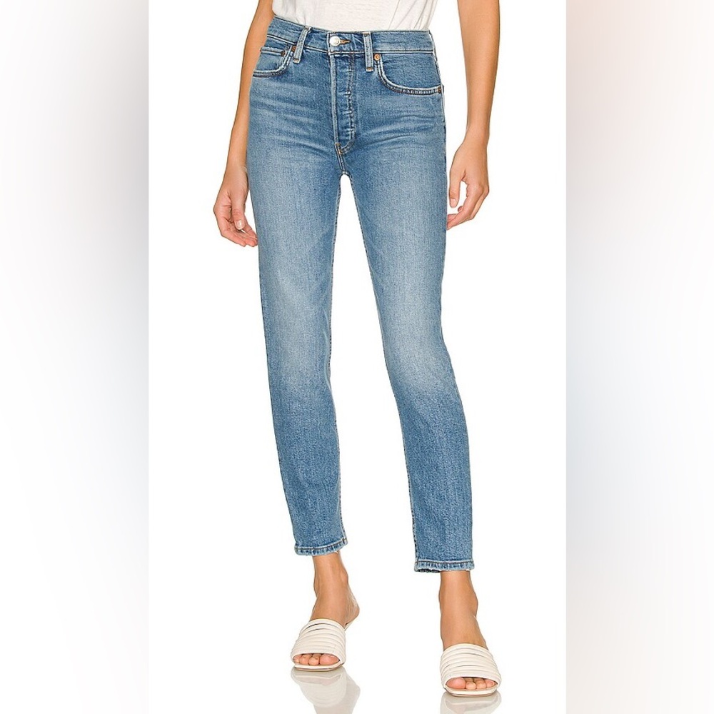 Classic High-Rise Slim Straight Jeans - Light Blue